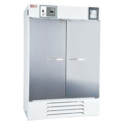 Free Standing Refrigerator or Freezer